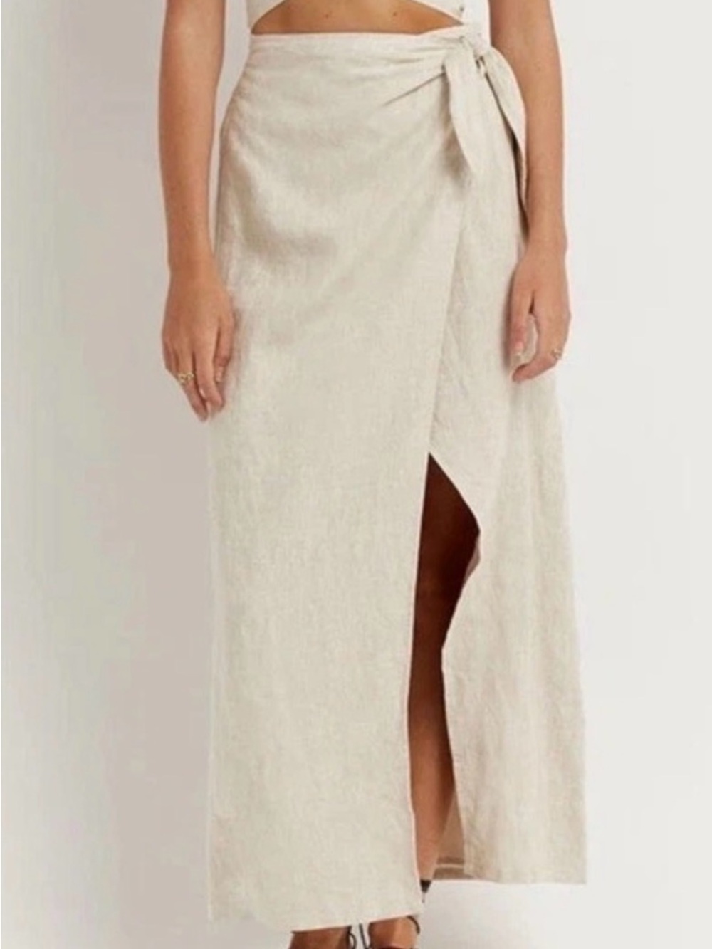 DISSH Cream Wrap Maxi Skirt